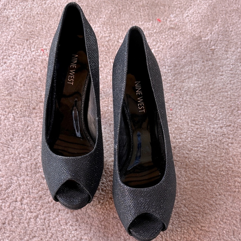 Nine West Glittery Black Peep Toe Heels